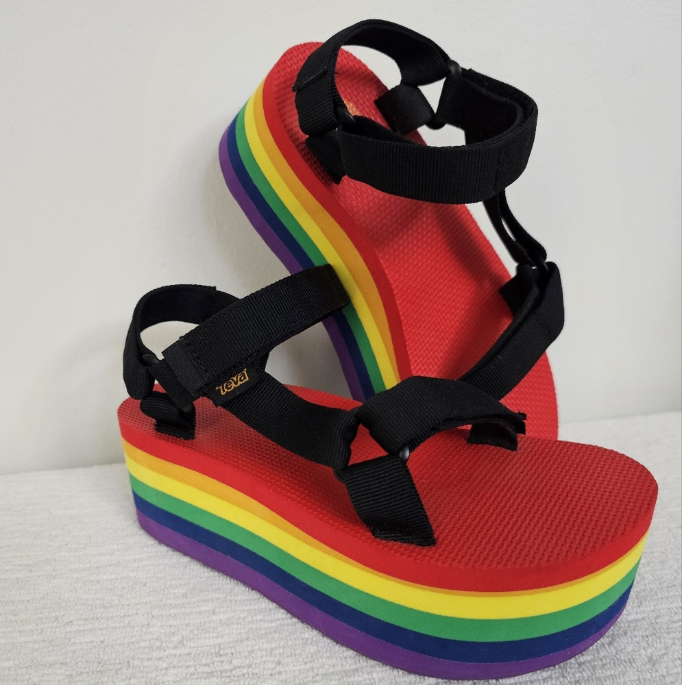 Teva Flatform Bold Universal Stripe Rainbow Pride Platform Adjustable Sandals - Picture 12 of 13